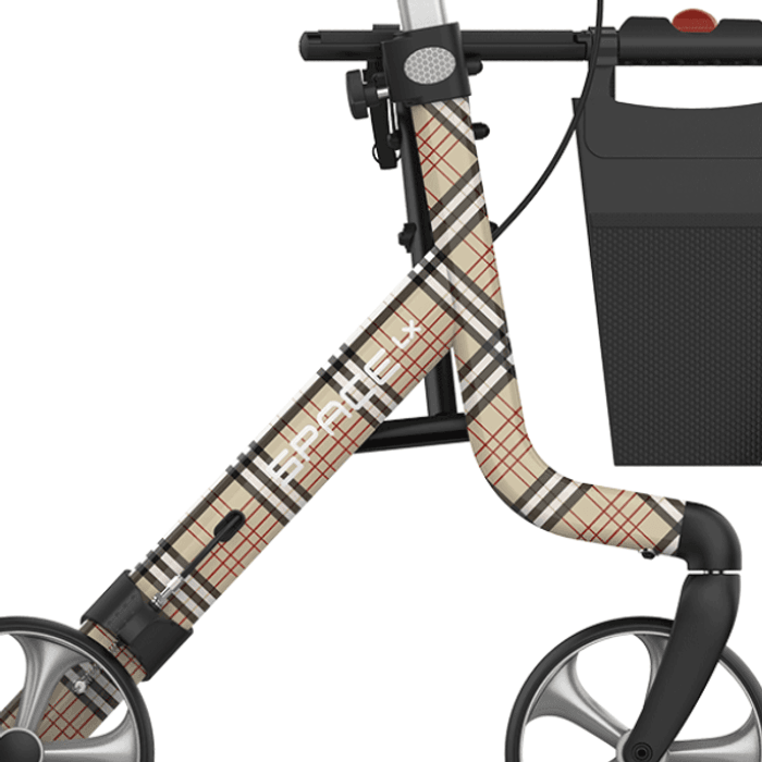 Rollator Space, Checkmate