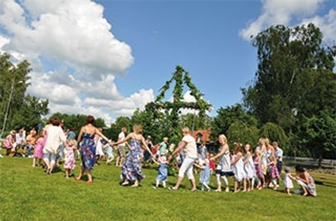 Huvudbild Pussel Midsommar